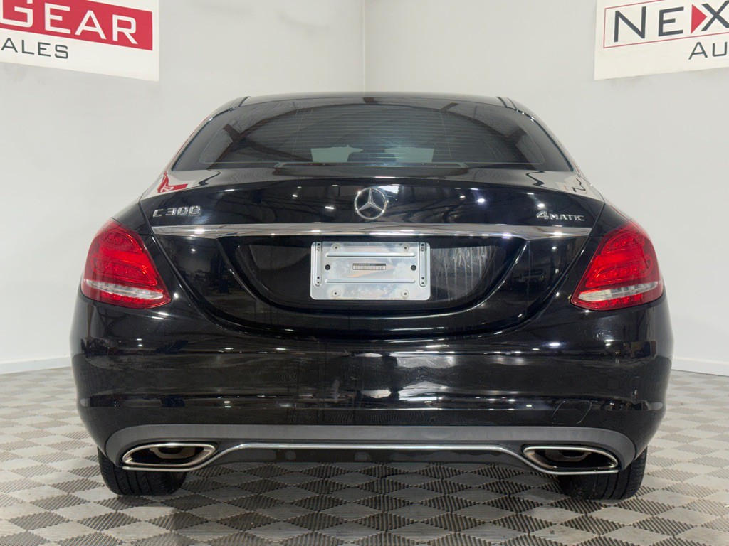 2015 Mercedes-Benz C-Class Image 51