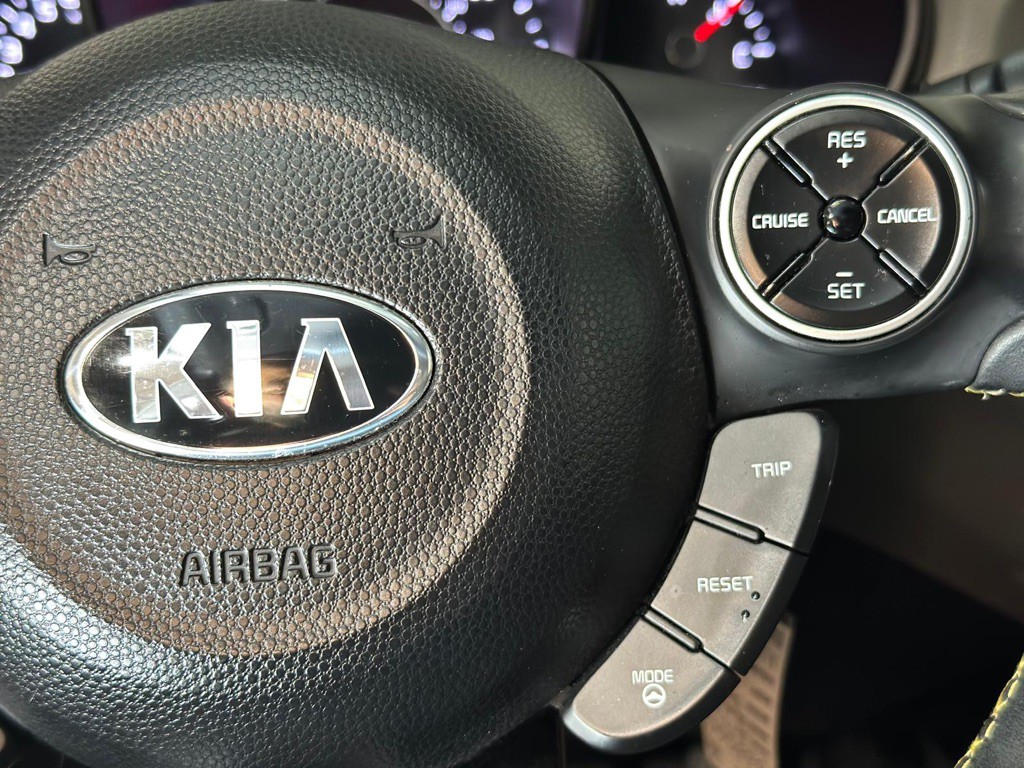 2016 Kia Soul Image 36