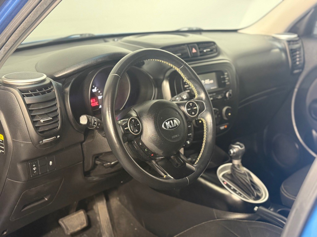 2016 Kia Soul Image 32