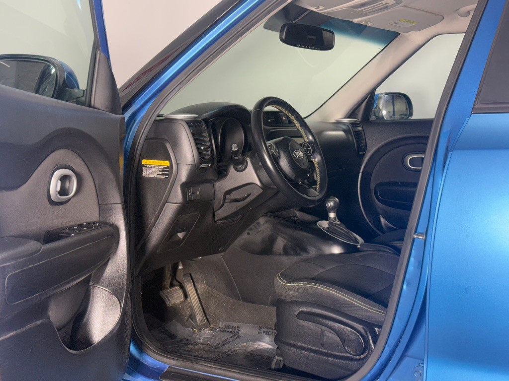 2016 Kia Soul Image 36