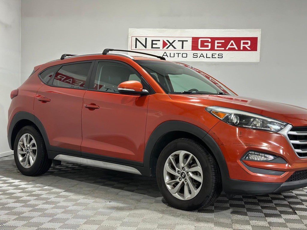2017 Hyundai Tucson Image 2