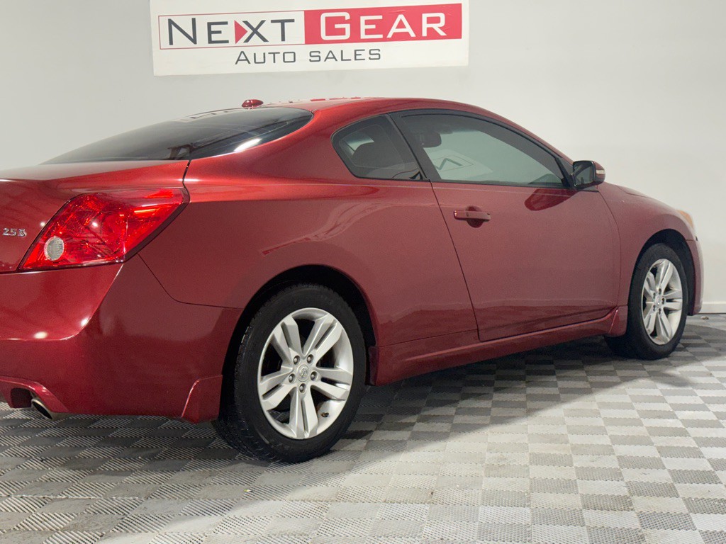 2013 Nissan Altima Image 8
