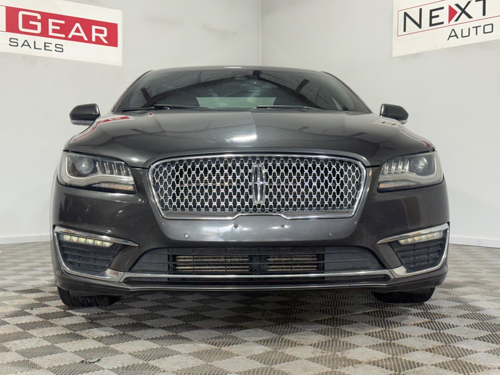 2017 Lincoln MKZ Image 3