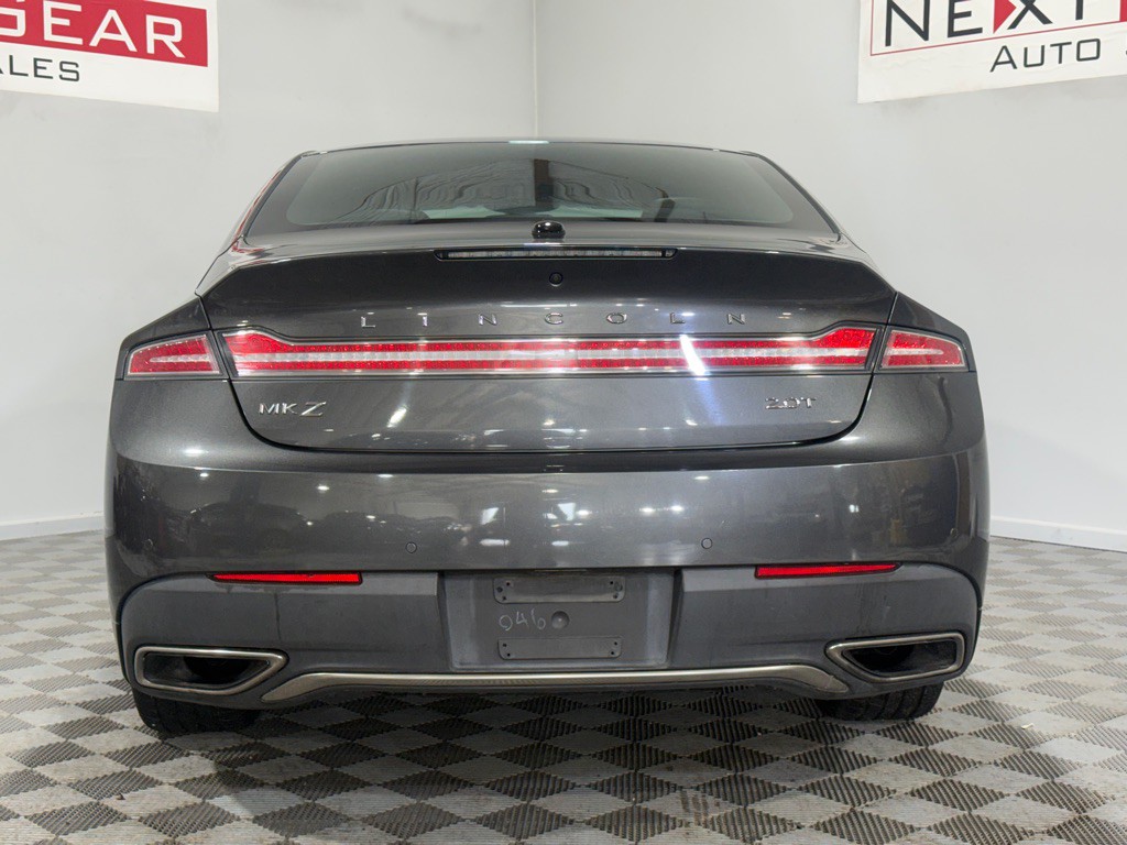 2017 Lincoln MKZ Image 10