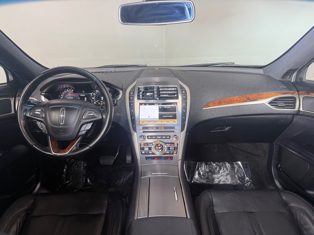 2017 Lincoln MKZ Image 14