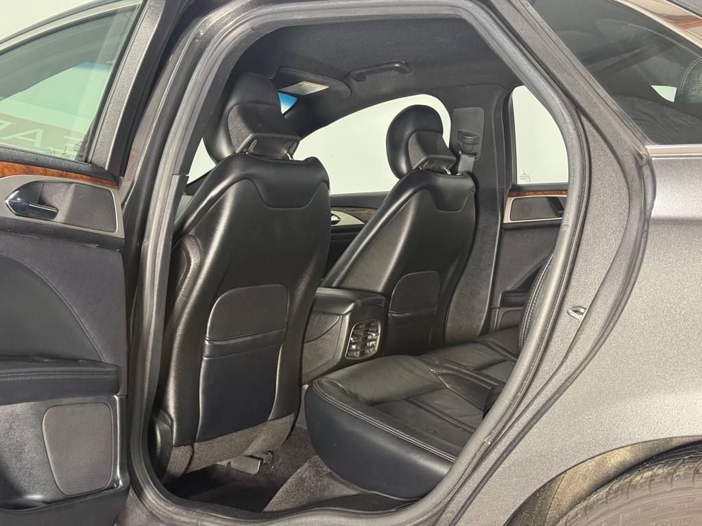 2017 Lincoln MKZ Image 13