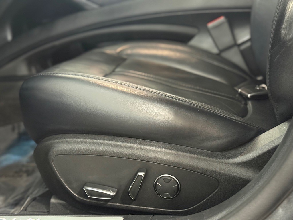 2017 Lincoln MKZ Image 26