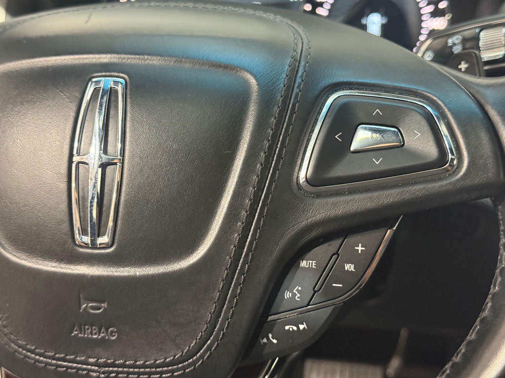 2017 Lincoln MKZ Image 29