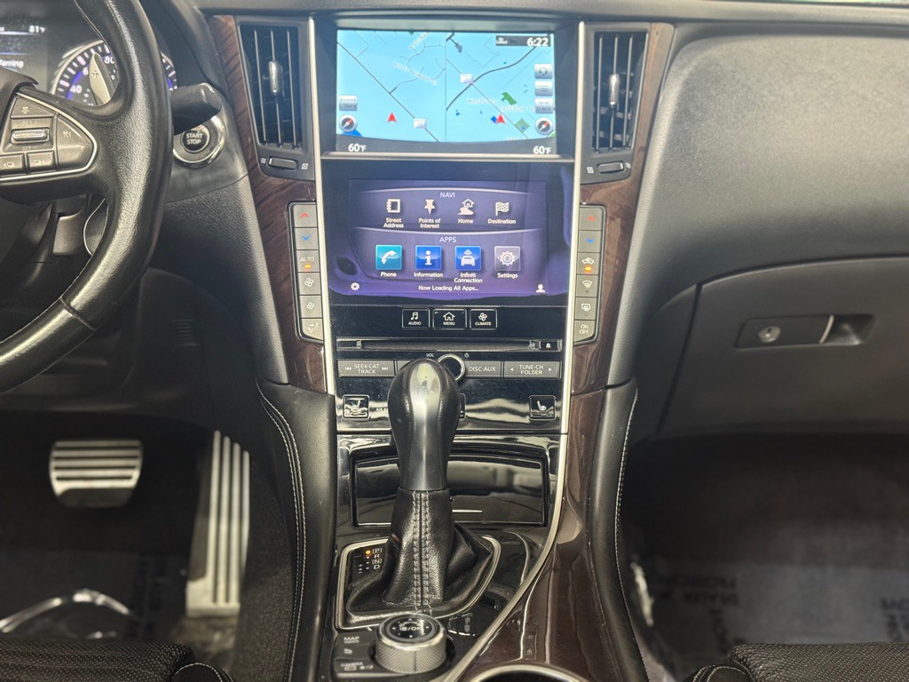 2014 INFINITI Q50 Image 15