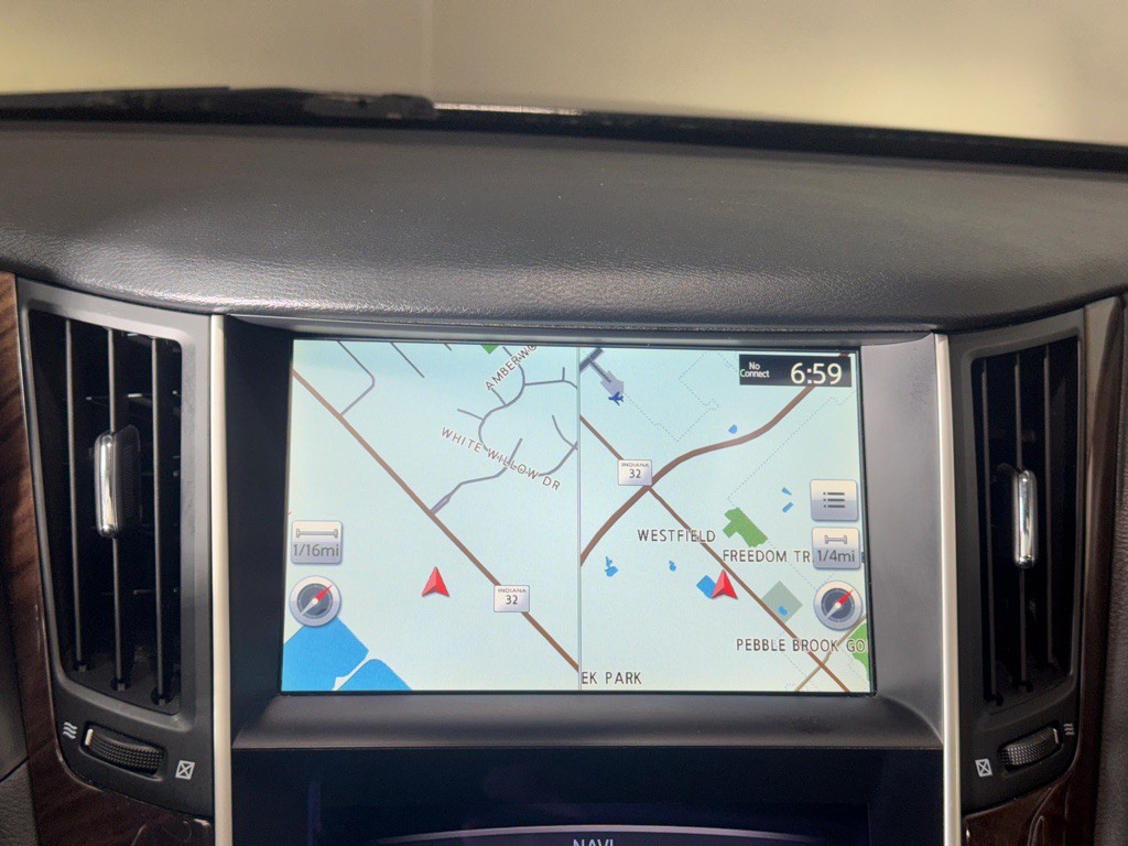 2014 INFINITI Q50 Image 16