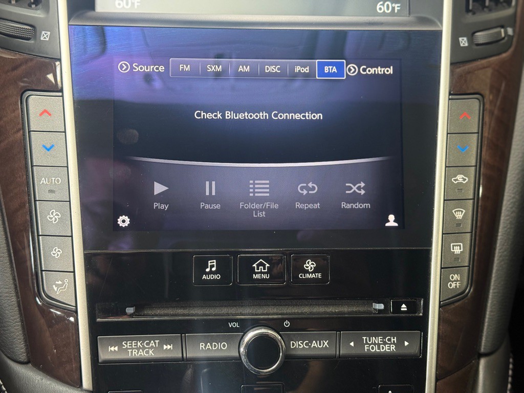 2014 INFINITI Q50 Image 18