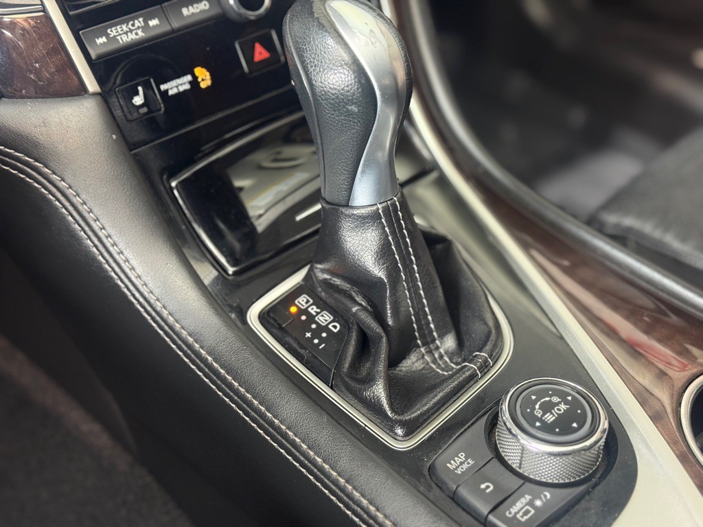 2014 INFINITI Q50 Image 19