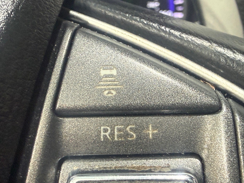 2014 INFINITI Q50 Image 25