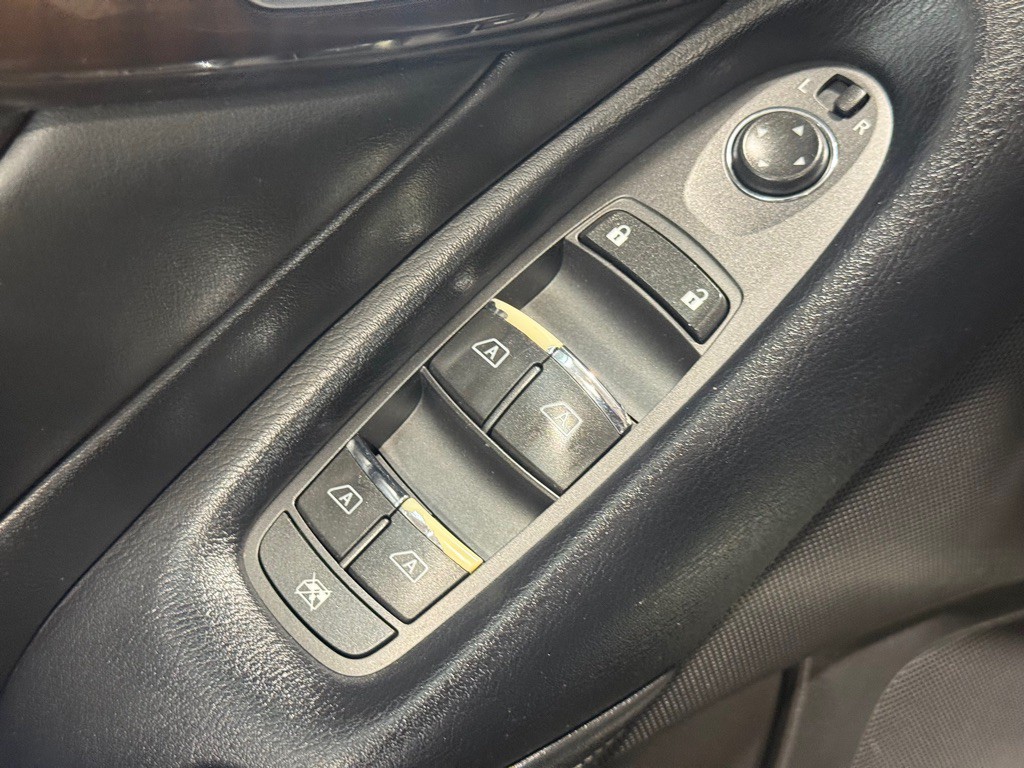 2014 INFINITI Q50 Image 45