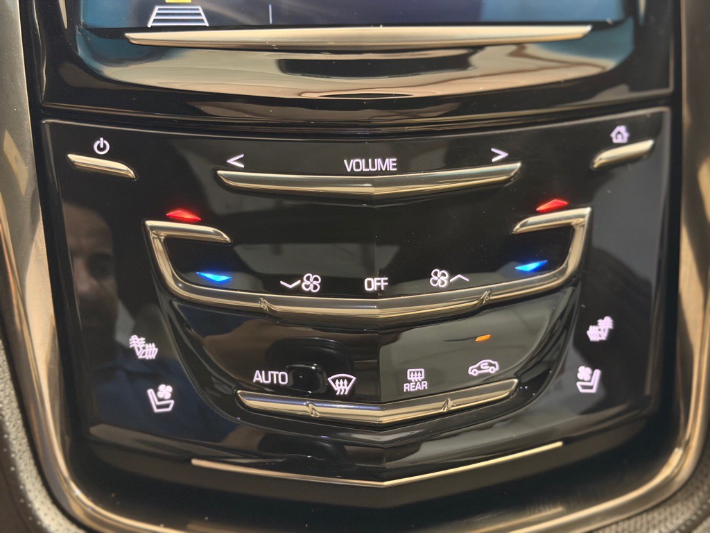 2019 Cadillac CTS Image 21