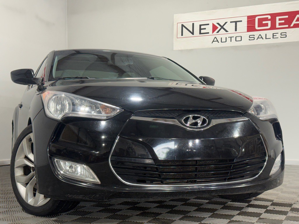 2012 Hyundai Veloster Image 3