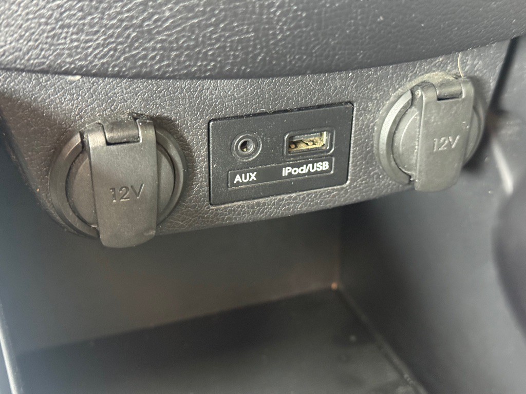 2012 Hyundai Veloster Image 19