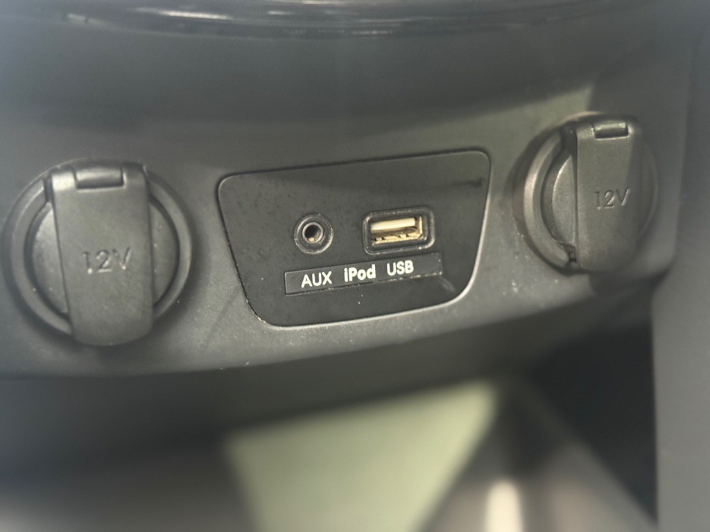 2017 Hyundai Elantra Image 20