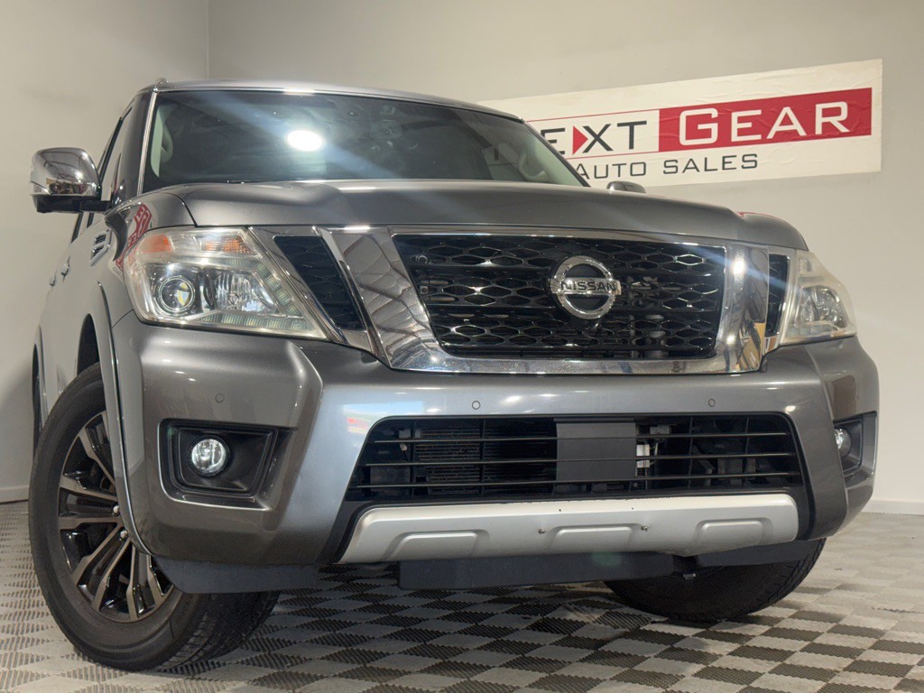 2017 Nissan Armada Image 3