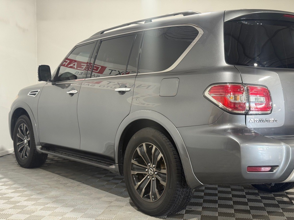 2017 Nissan Armada Image 7