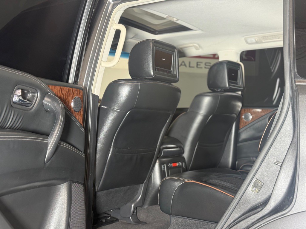 2017 Nissan Armada Image 13