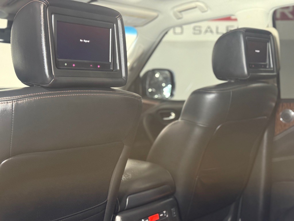 2017 Nissan Armada Image 27