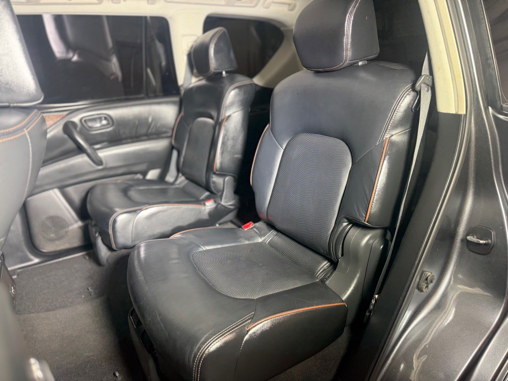 2017 Nissan Armada Image 30
