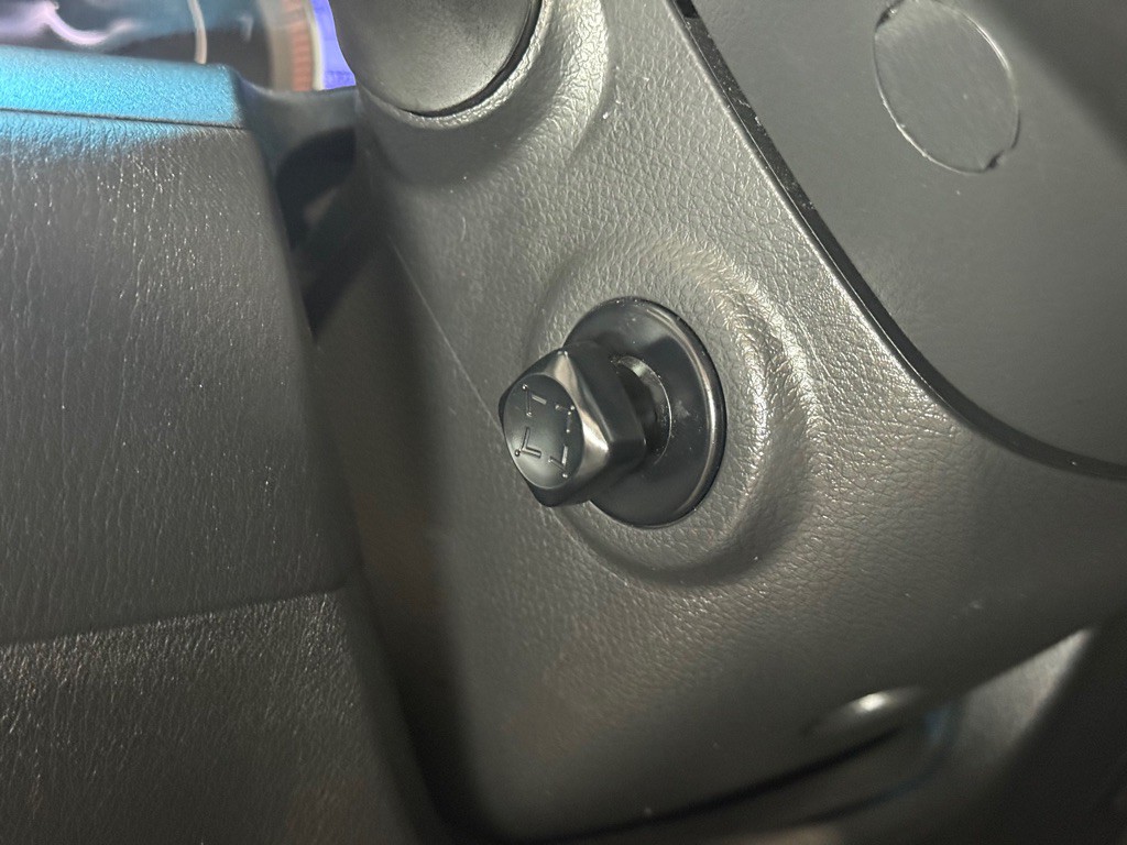 2017 Nissan Armada Image 36