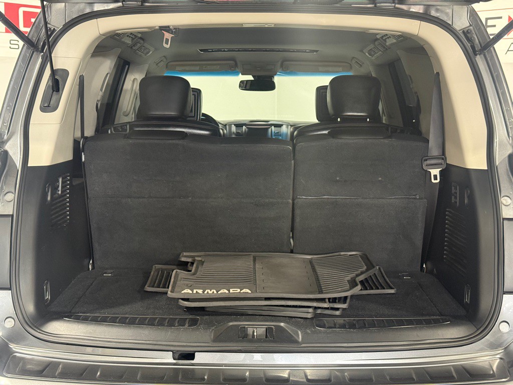 2017 Nissan Armada Image 44