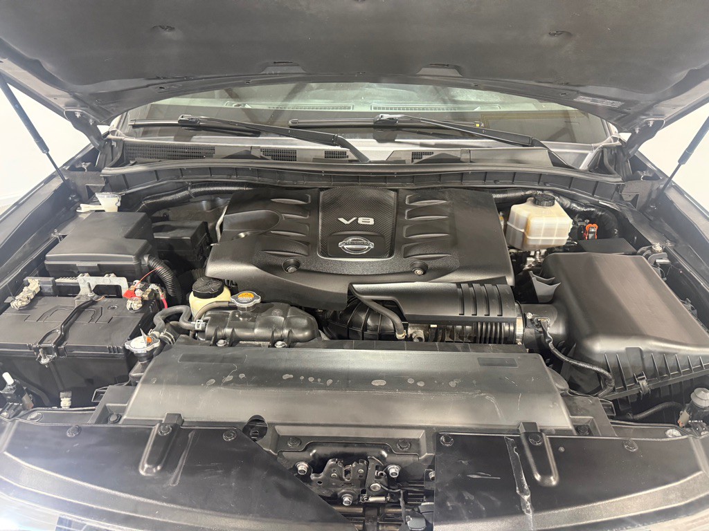 2017 Nissan Armada Image 46
