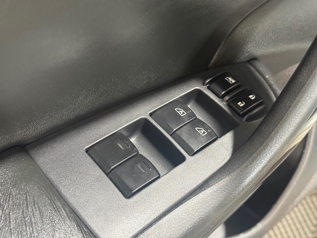 2010 Nissan Maxima Image 29