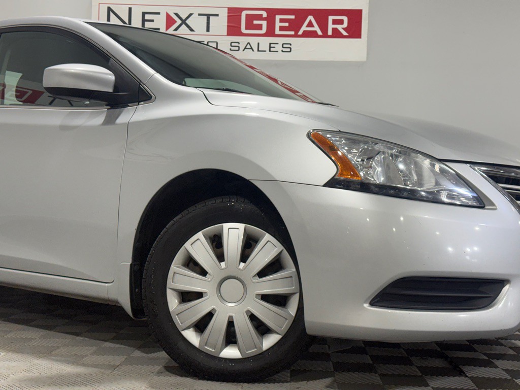 2014 Nissan Sentra Image 4