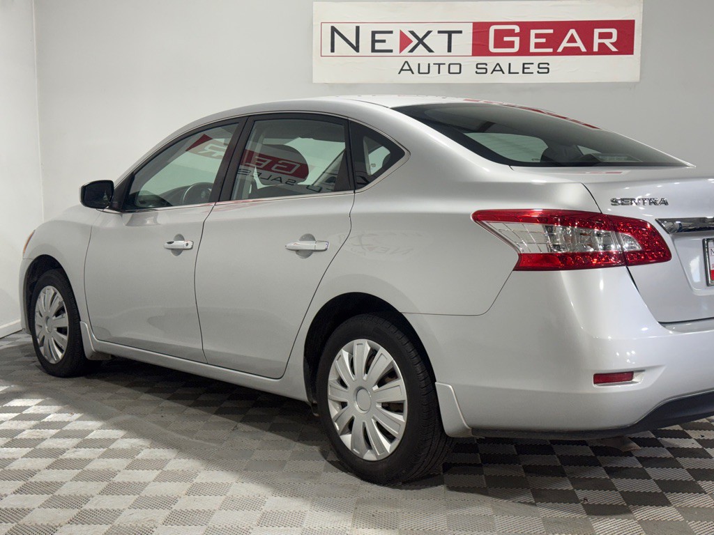 2014 Nissan Sentra Image 7