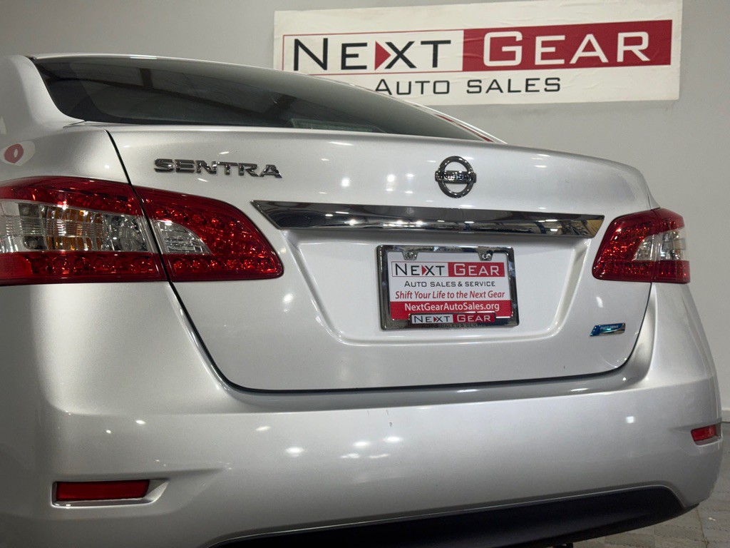 2014 Nissan Sentra Image 8