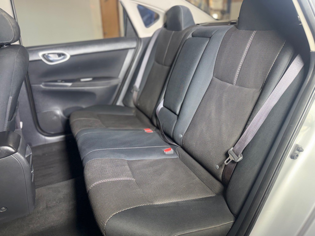 2014 Nissan Sentra Image 23