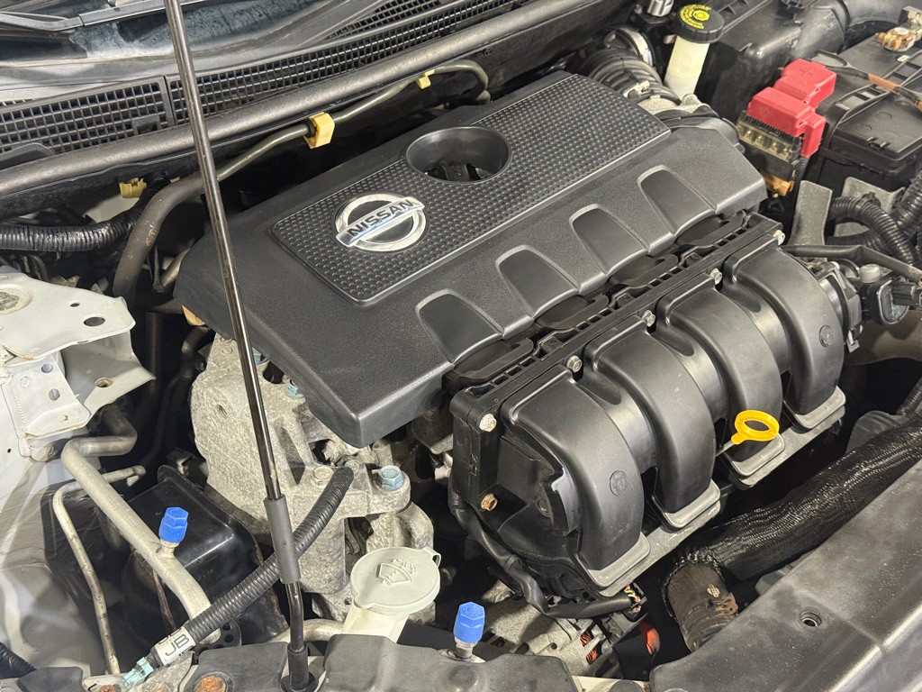 2014 Nissan Sentra Image 32