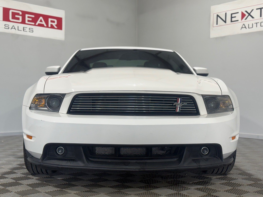 2011 Ford Mustang Image 6