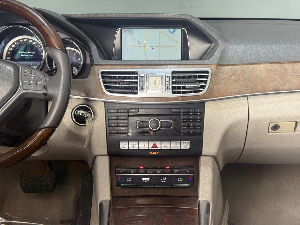 2014 Mercedes-Benz E-Class Image 12