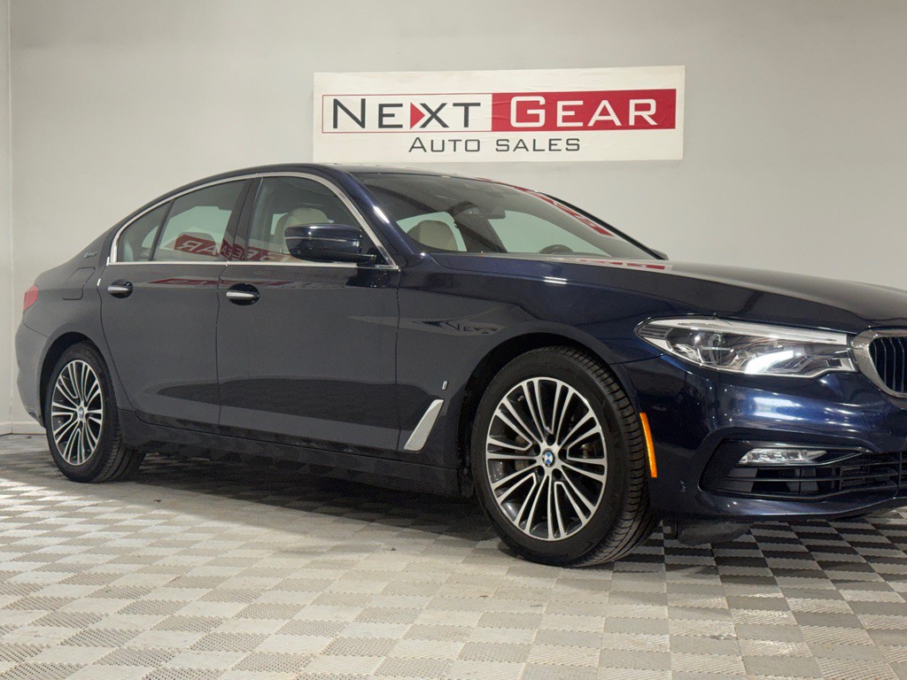 2018 BMW 5 Series Image 2