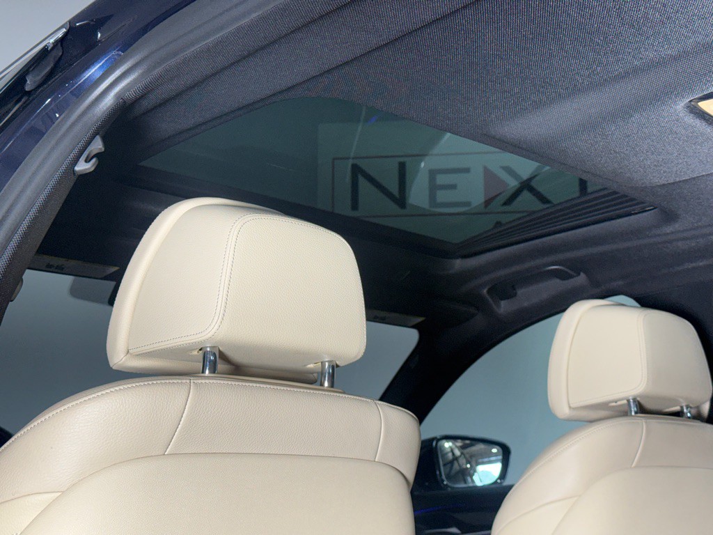 2018 BMW 5 Series Image 26