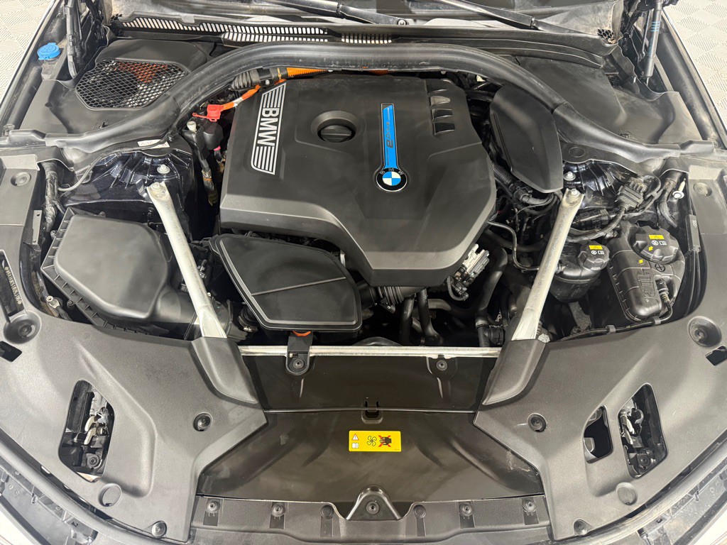 2018 BMW 5 Series Image 49