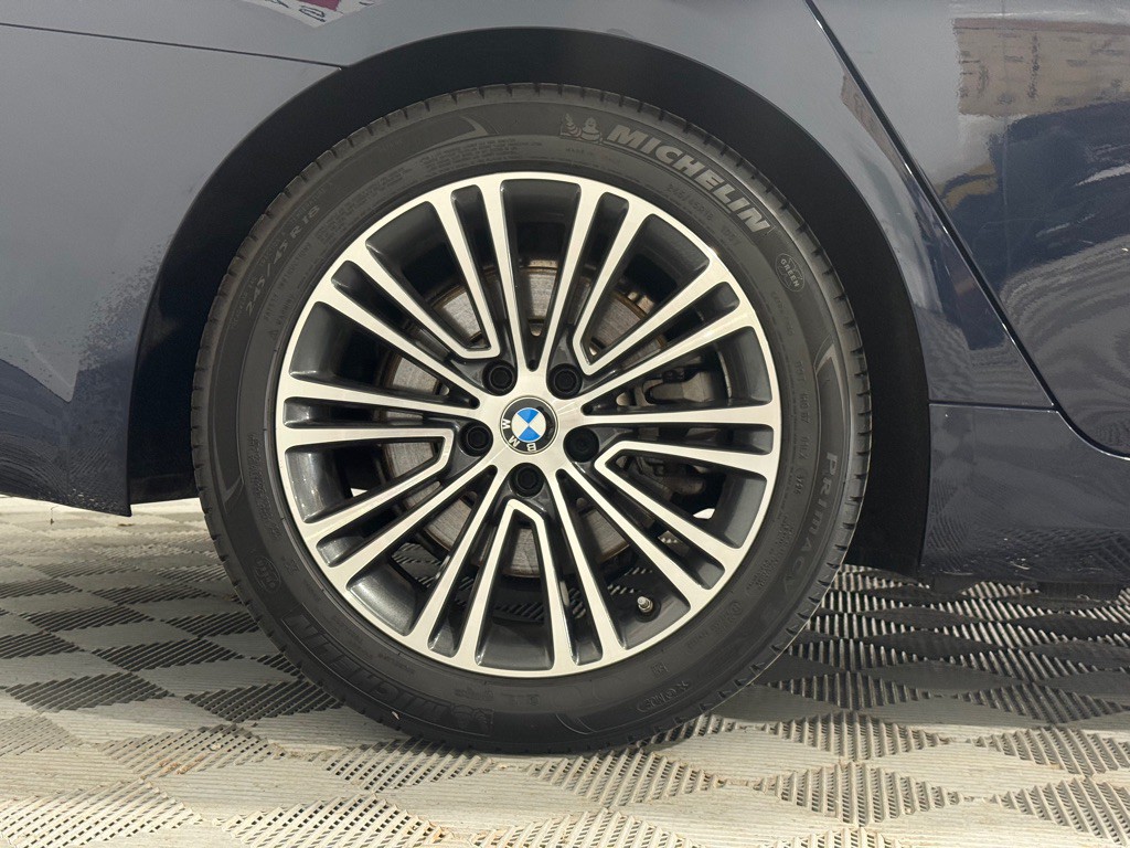 2018 BMW 5 Series Image 53