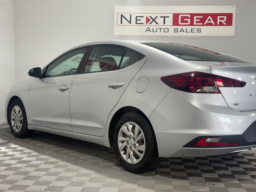2019 Hyundai Elantra Image 7
