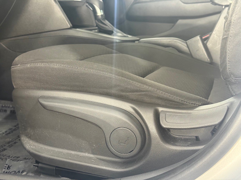 2019 Hyundai Elantra Image 25