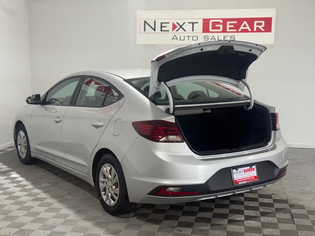 2019 Hyundai Elantra Image 29