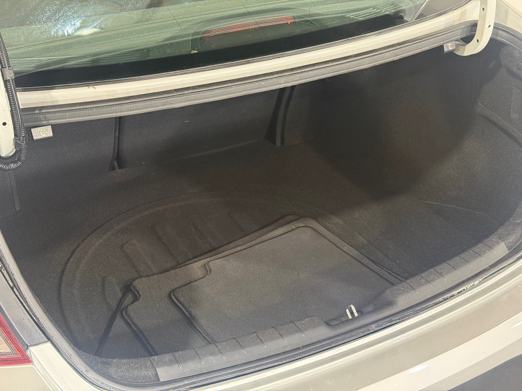 2019 Hyundai Elantra Image 34