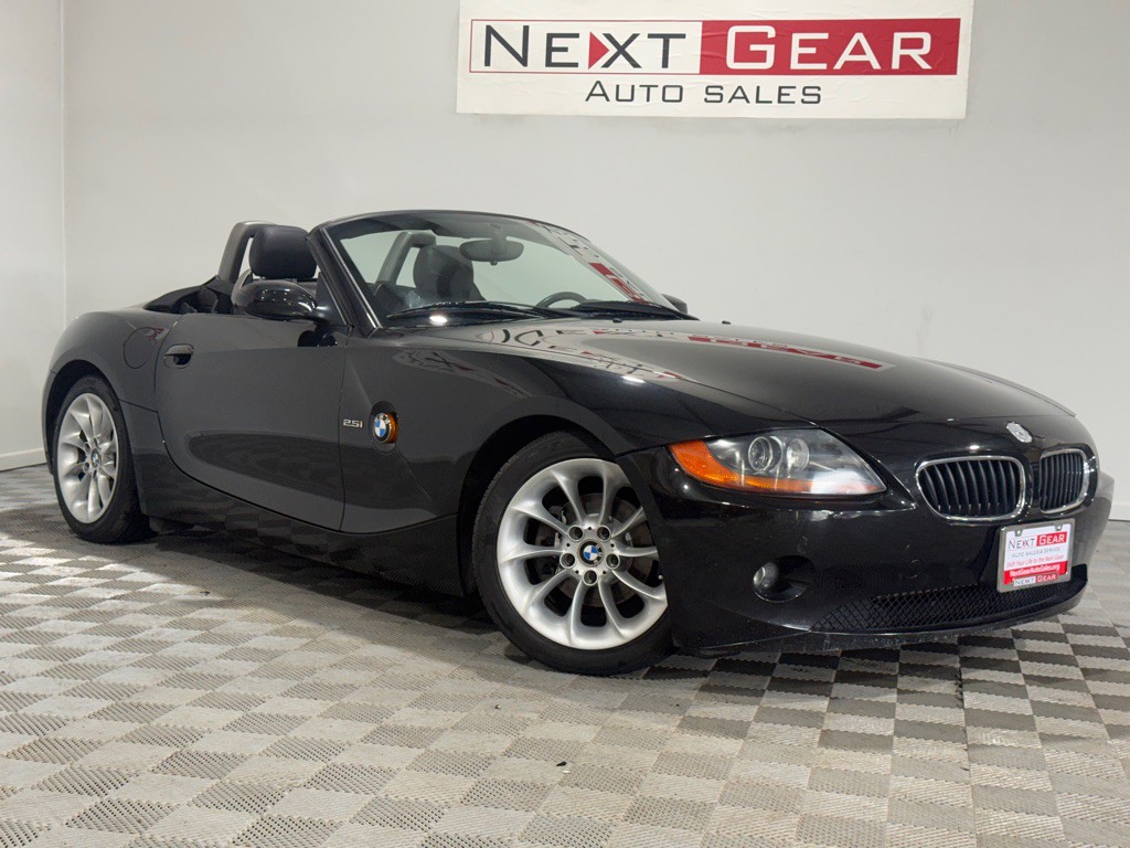 2003 BMW Z4 Image 3