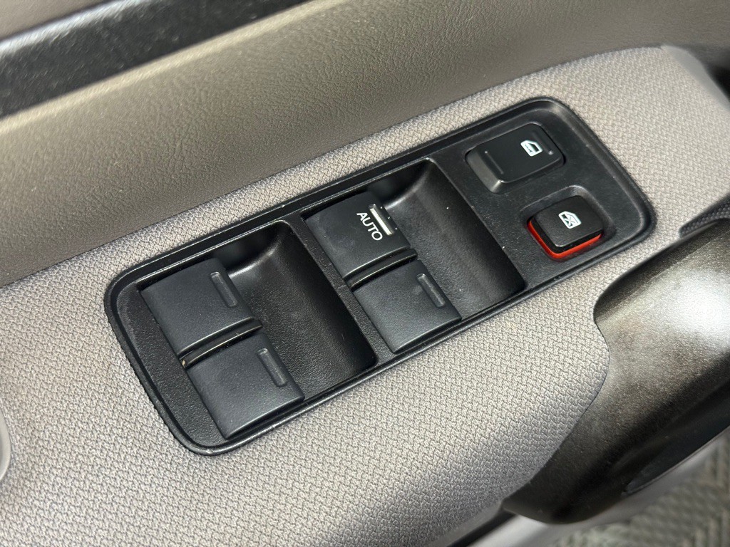 2011 Honda CR-V Image 24