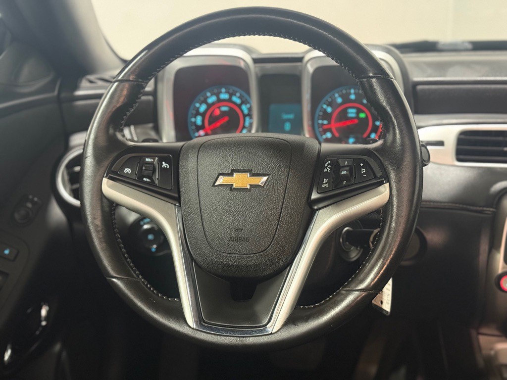 2015 Chevrolet Camaro Image 14