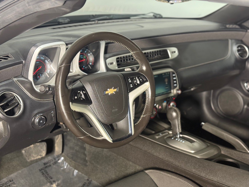 2015 Chevrolet Camaro Image 25